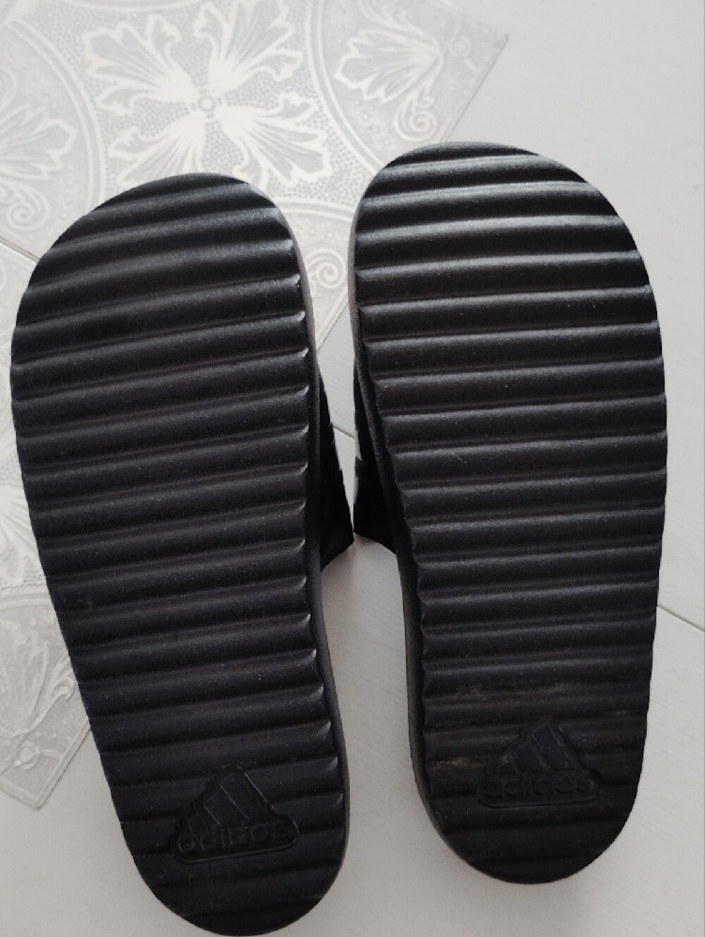adidas Black Slide Sandals with Signature Three Stripes - Picture 5 of 8